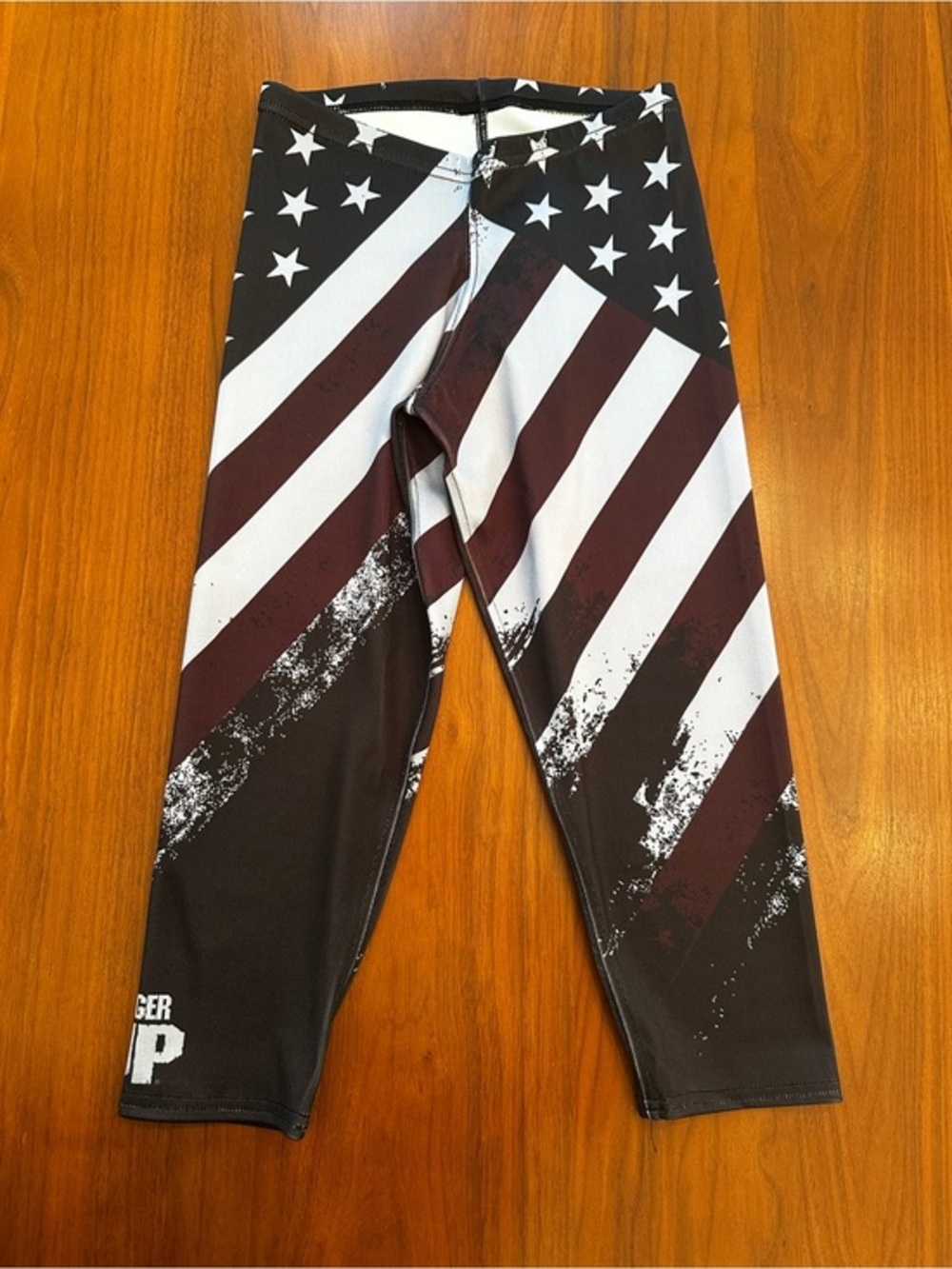 NWOT Ranger Up Women’s American Flag Print Performance Leggings size medium